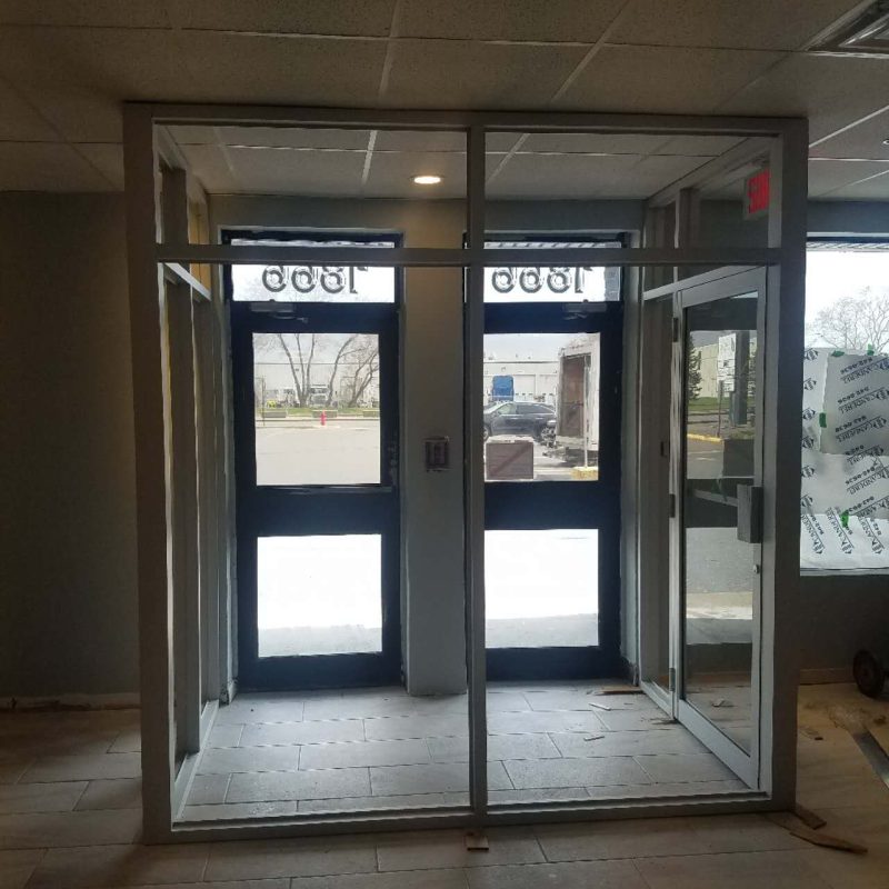 20240427-windows-and-doors-mystro-sherbrooke-metro-station-5 20240427-windows-and-doors-mystro-sherbrooke-metro-station-5
